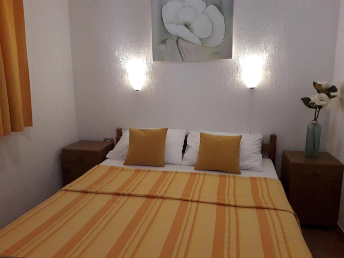 Delfin Apartments Sveti Juraj Buitenkant foto