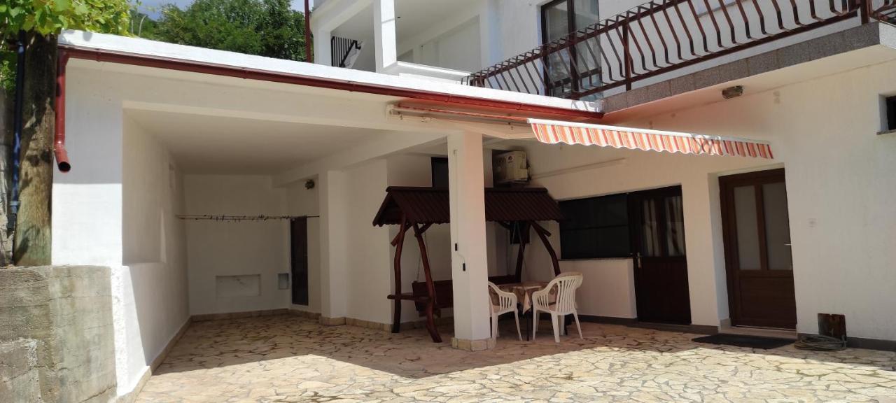 Delfin Apartments Sveti Juraj Buitenkant foto